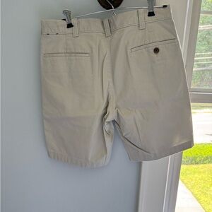 Men's Classic J.Crew Tan Shorts size 31 9” inseam